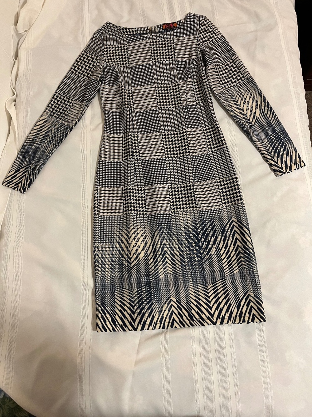 Slimming Isle dress blue and ivory fashionable dress from Turkey